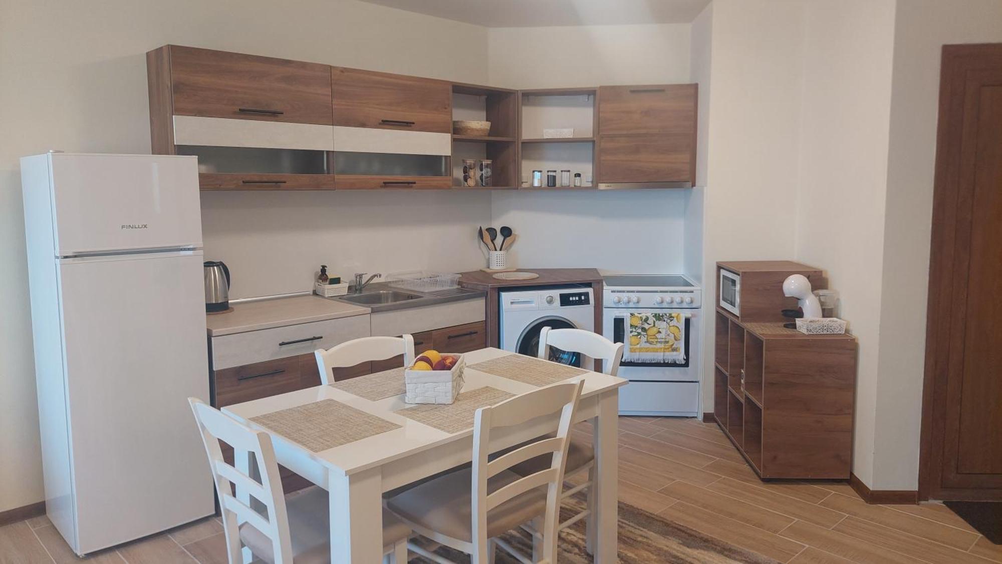 Krimski Apartment - Free Private Parking Варна Екстер'єр фото